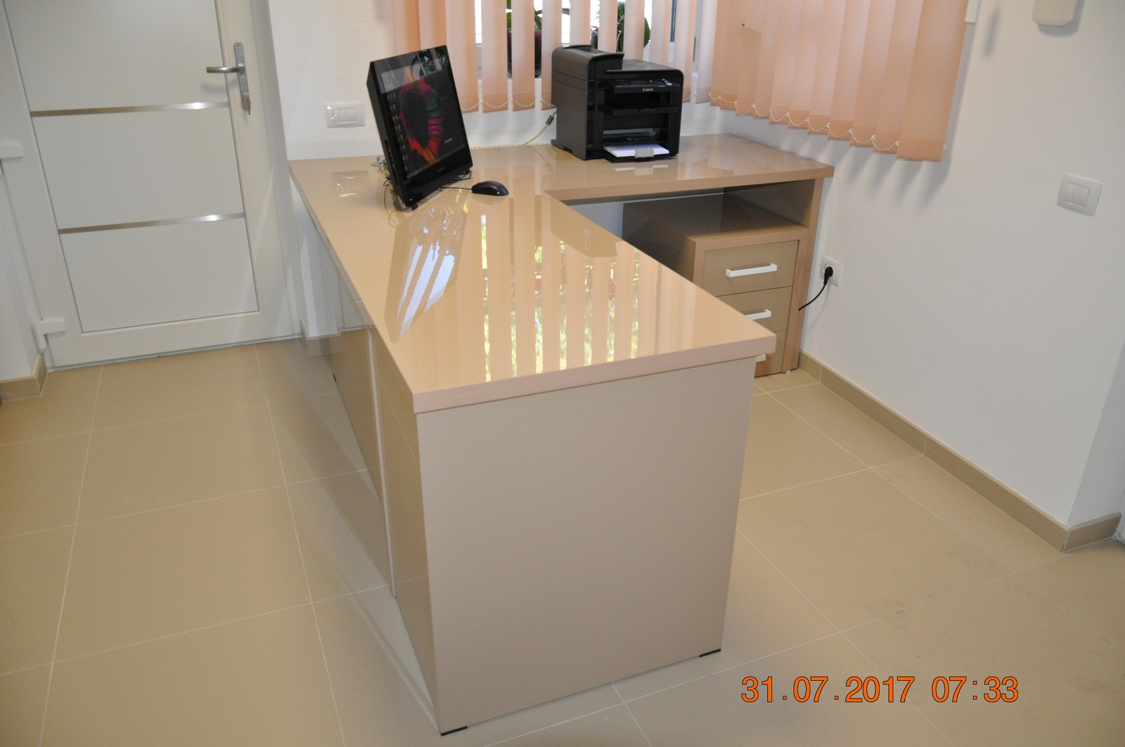 Office 6.jpg